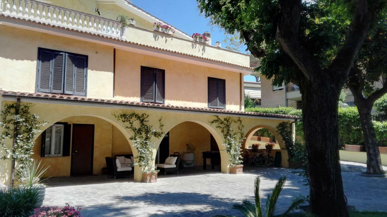Villa Orsini Rome Exterior photo